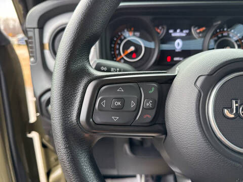 2025 Jeep Gladiator NightHawk