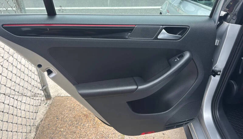 2016 Volkswagen Jetta