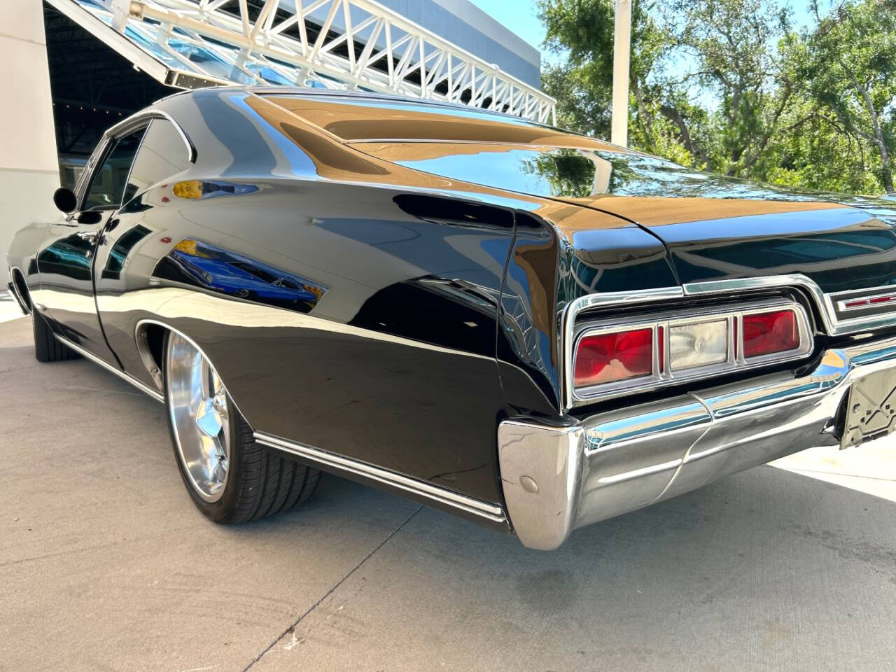 1967 Chevrolet Impala 13