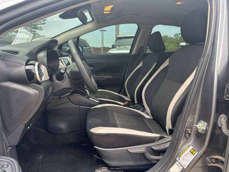 2021 Nissan Versa SV