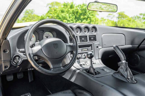 2001 Dodge Viper GTS