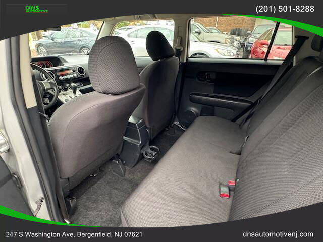 2009 Scion xB