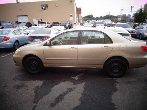 2005 Toyota Corolla LE