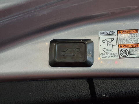 2017 Toyota RAV4 Hybrid XLE