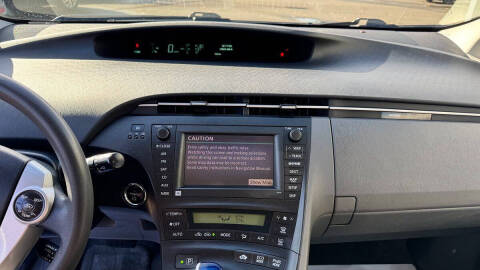 2010 Toyota Prius II