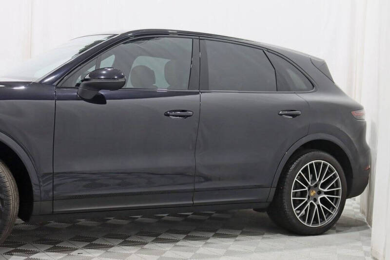 2019 Porsche Cayenne S
