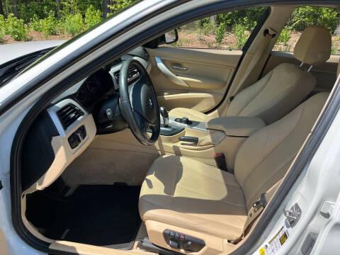 2015 BMW 3 Series 320i