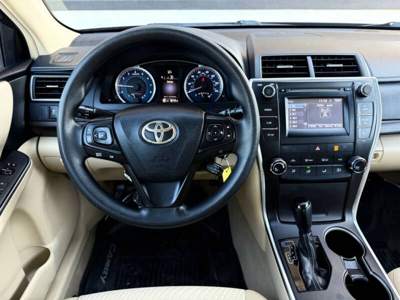 2016 Toyota Camry