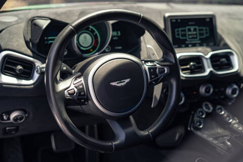2019 Aston Martin Vantage