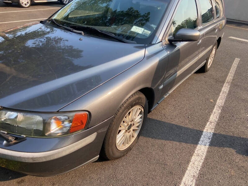 2004 Volvo V70 2.4