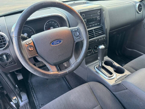 2010 Ford Explorer XLT