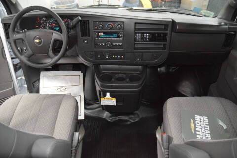 2025 Chevrolet Express 2500