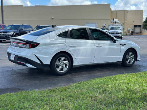 2025 Hyundai Sonata SE