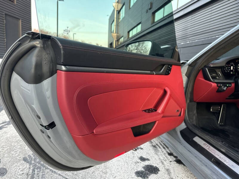 2023 Porsche 911 Carrera S