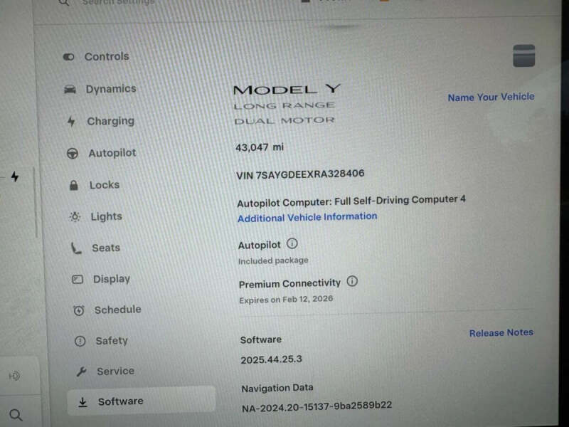 2024 Tesla Model Y Long Range