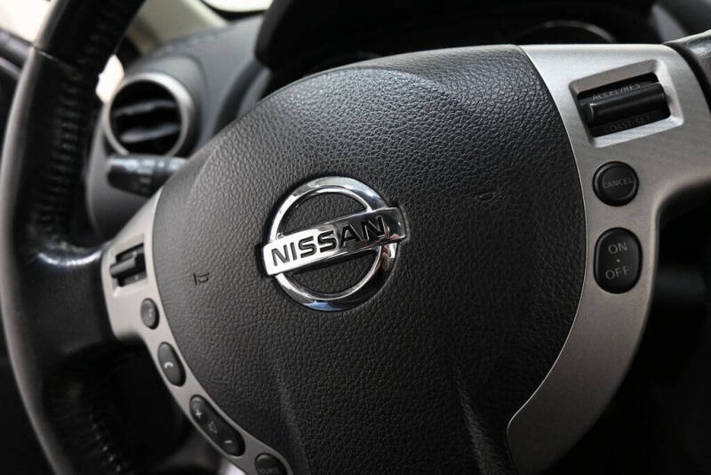 2011 Nissan Rogue SV