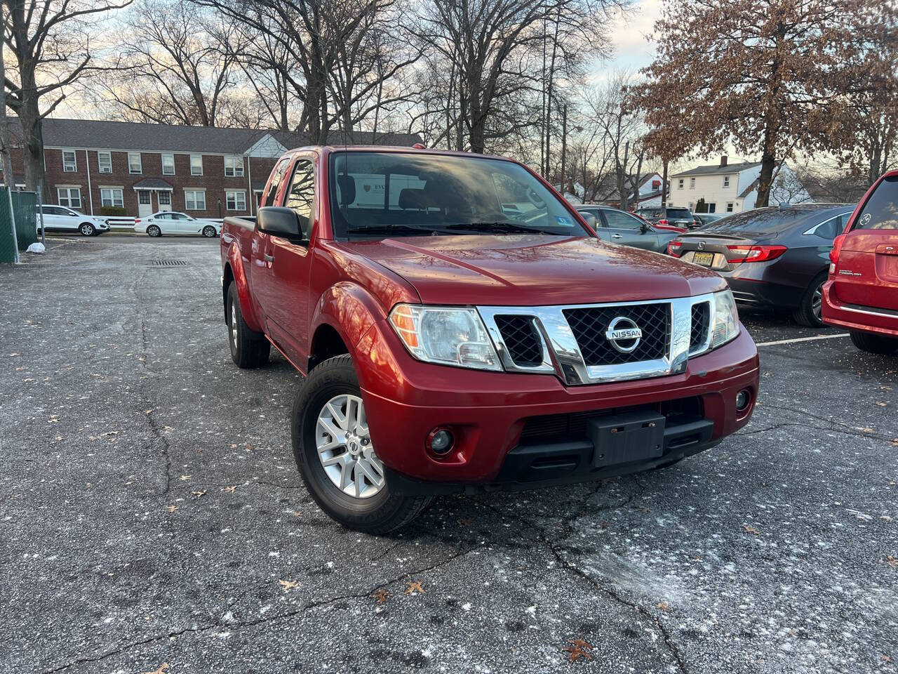 2016 Nissan Frontier SV V6 4x4 4dr King Cab 6.1 ft. SB Pickup 5A's photo