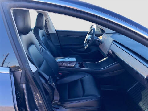 2020 Tesla Model 3 Standard Range Plus