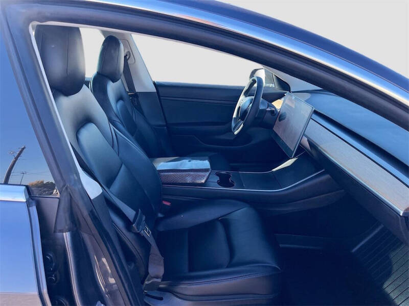 2020 Tesla Model 3 Standard Range Plus