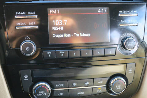 2015 Nissan Rogue SV