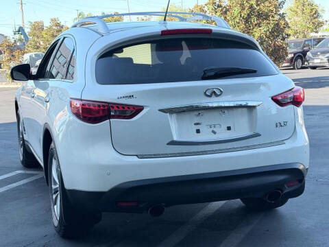2013 Infiniti FX37