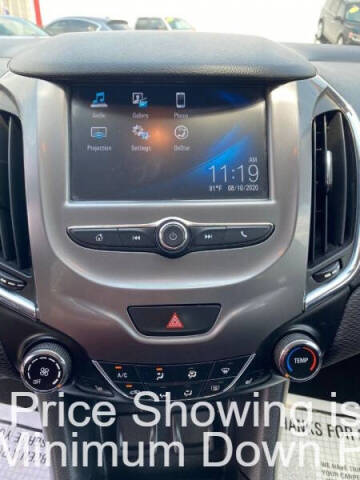 2017 Chevrolet Cruze LT Auto