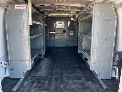 2021 GMC Savana 3500