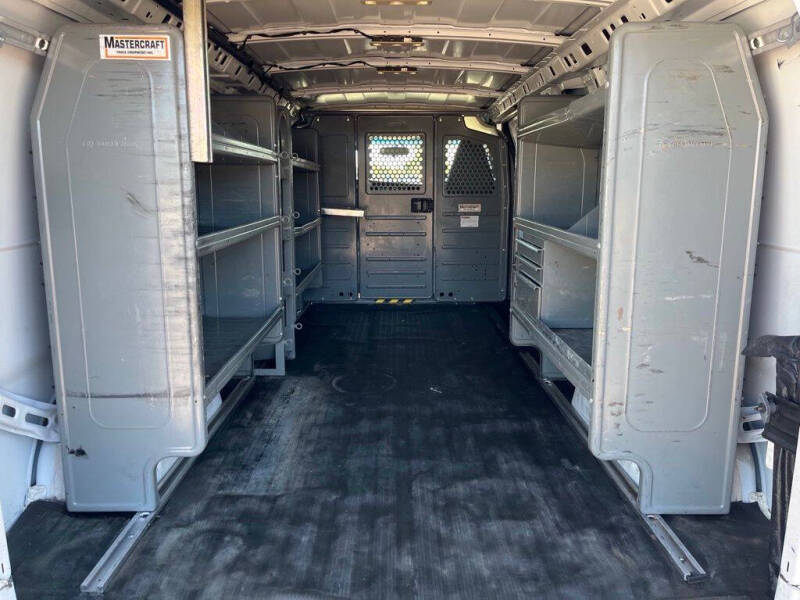 2021 GMC Savana 3500