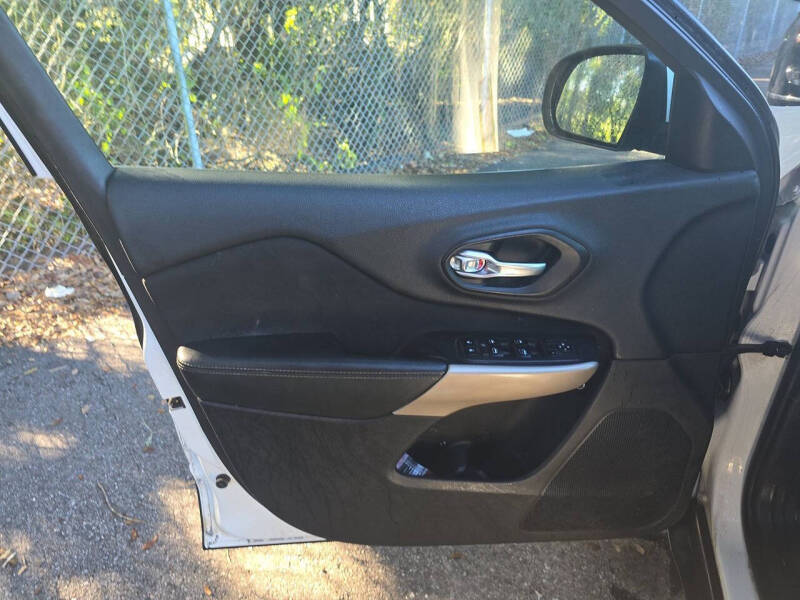 2017 Jeep Cherokee Latitude