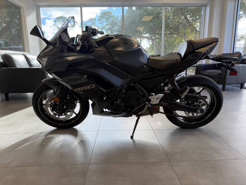 2024 Kawasaki Ninja 650 ABS