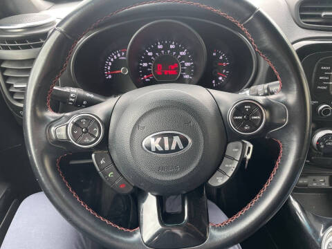 2016 Kia Soul +