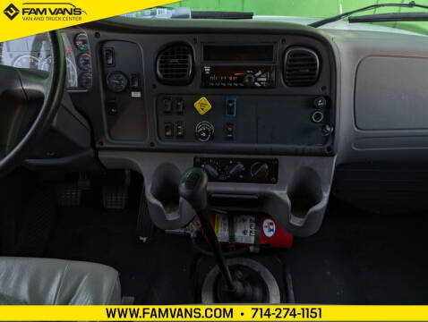 2019 Freightliner M2 106