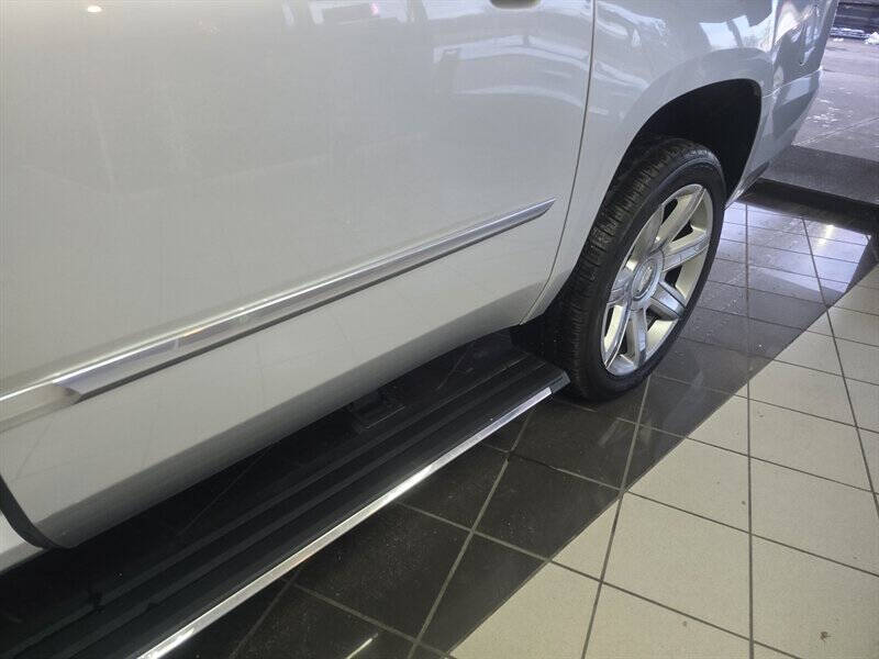 2017 Cadillac Escalade ESV Premium Luxury