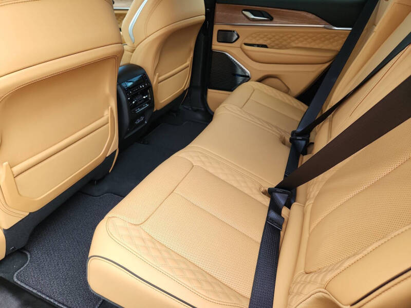 2025 Jeep Grand Cherokee Summit Reserve