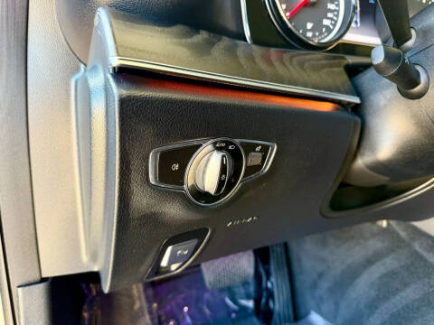 2019 Mercedes-Benz E-Class E 300