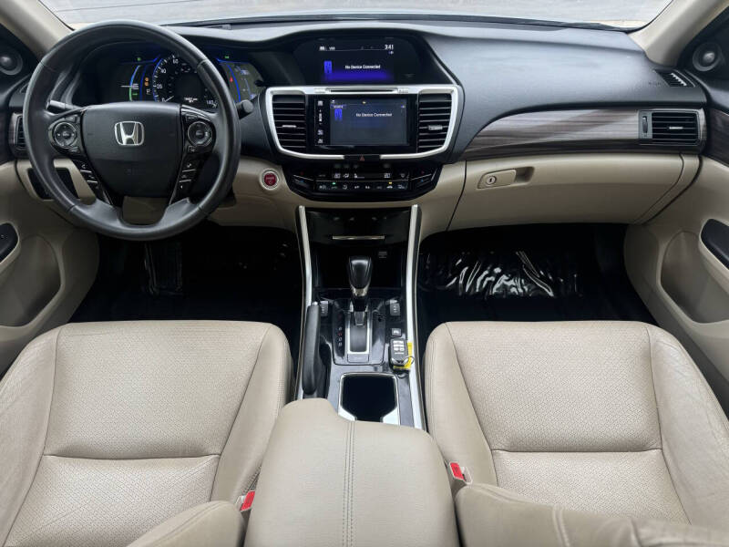 2017 Honda Accord Hybrid EX-L