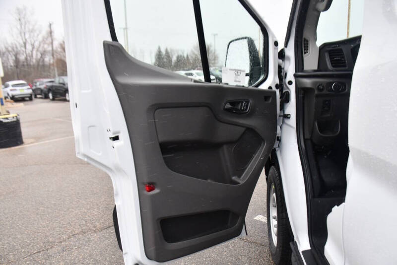 2026 Ford Transit 250