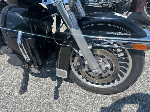2009 Harley-Davidson FLHTCU -