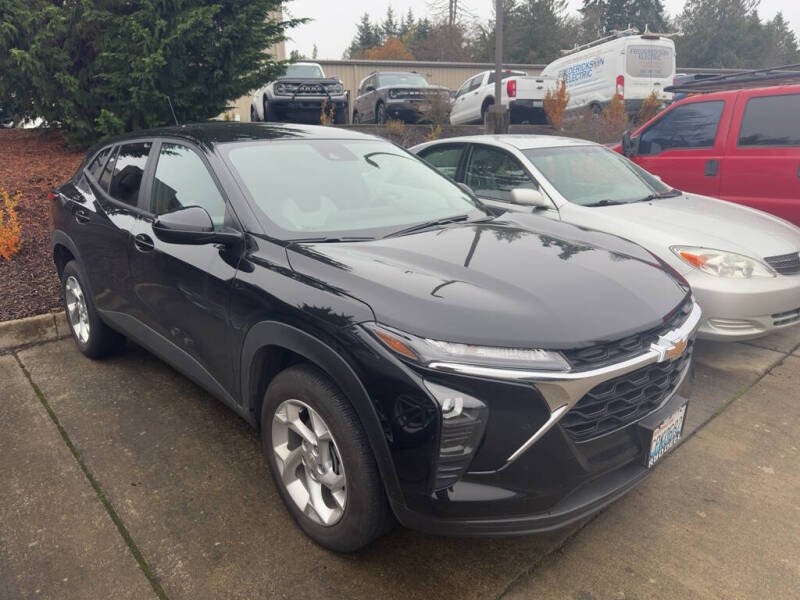 2025 Chevrolet Trax LS's photo