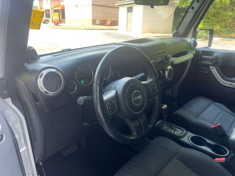 2012 Jeep Wrangler Unlimited Sahara