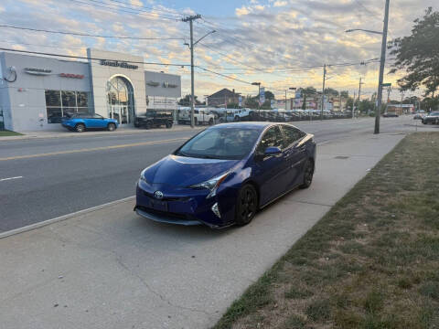 2018 Toyota Prius Four Touring