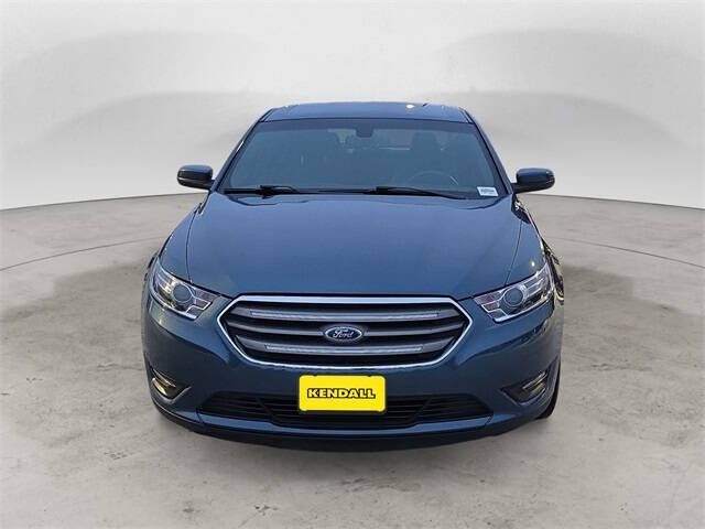 2018 Ford Taurus SEL
