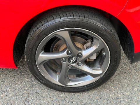 2019 Hyundai Veloster