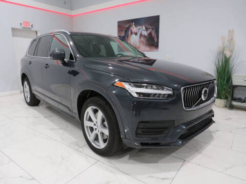 2022 Volvo XC90 T5 Momentum
