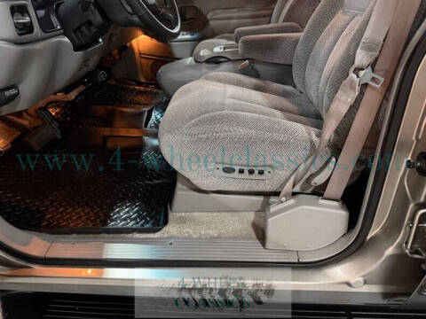 1999 GMC Suburban
