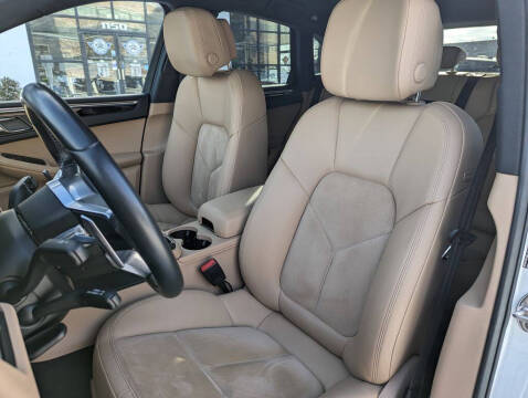 2020 Porsche Macan
