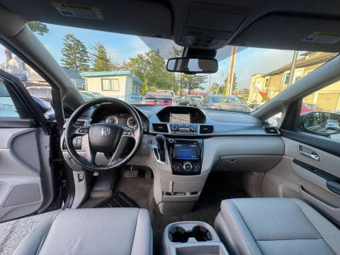 2015 Honda Odyssey