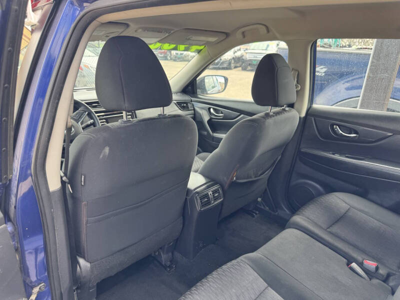 2017 Nissan Rogue S