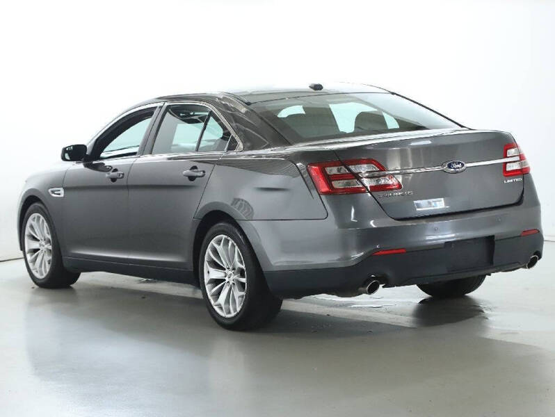2016 Ford Taurus Limited