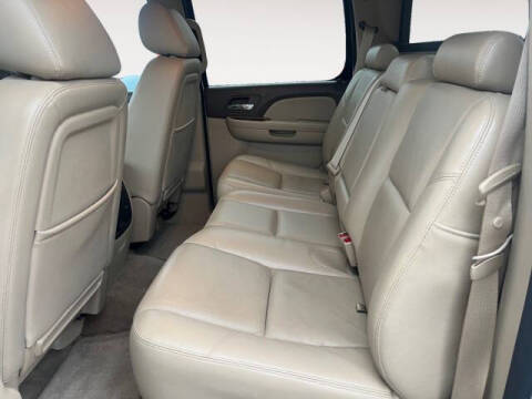 2012 Chevrolet Avalanche LTZ